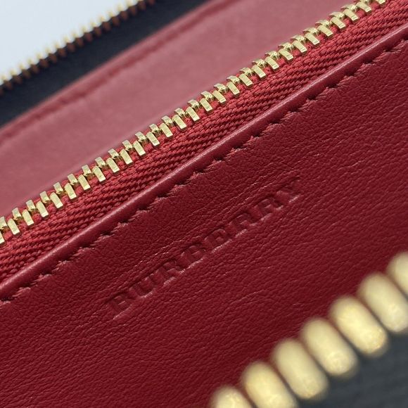 Burberry Elmore Wallet Clutch Purse Zip Around Haymarket House Check Nova Red - Picture 9 of 16